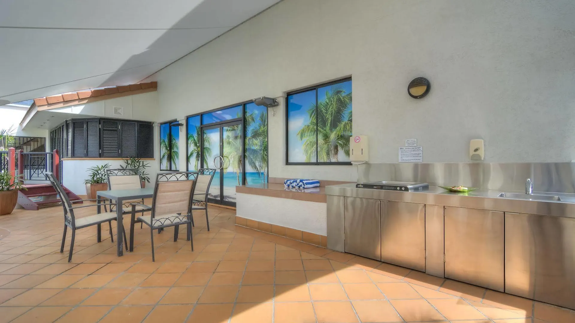 Aparthotel Regal Port Douglas